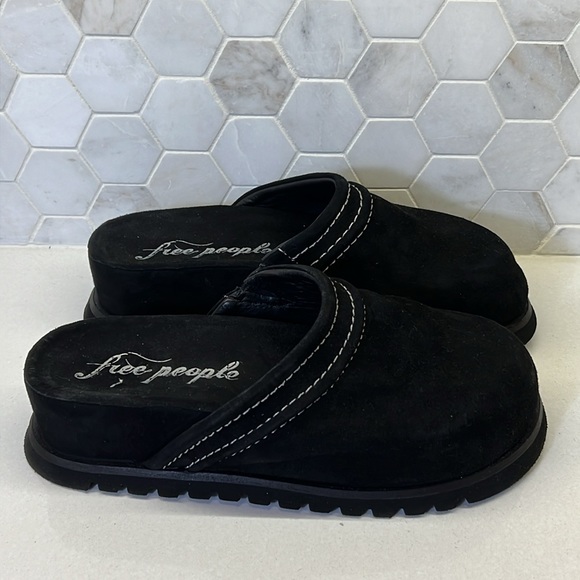 Free People Milo Everyday Mule - Size 8 - Picture 2 of 5